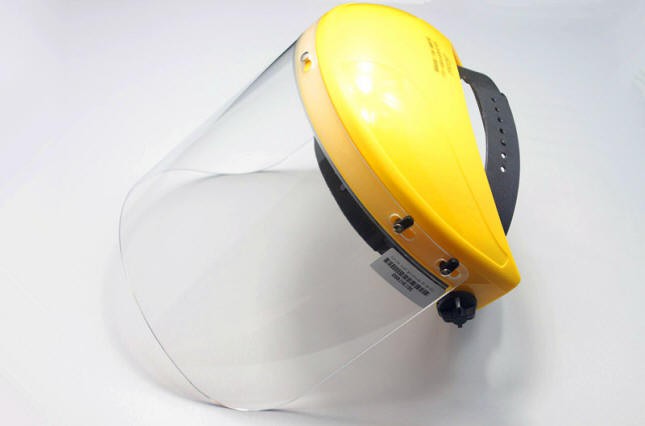 LUV-40 UV Absorbing Face Shield