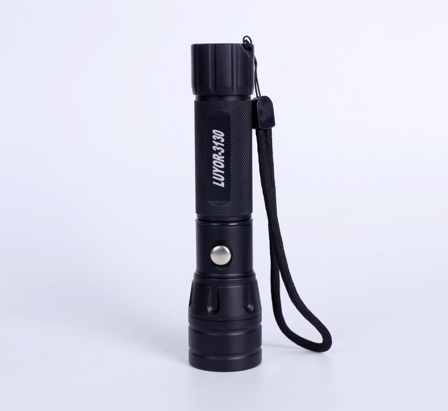 LUYOR-3130 UV LED Flashlight