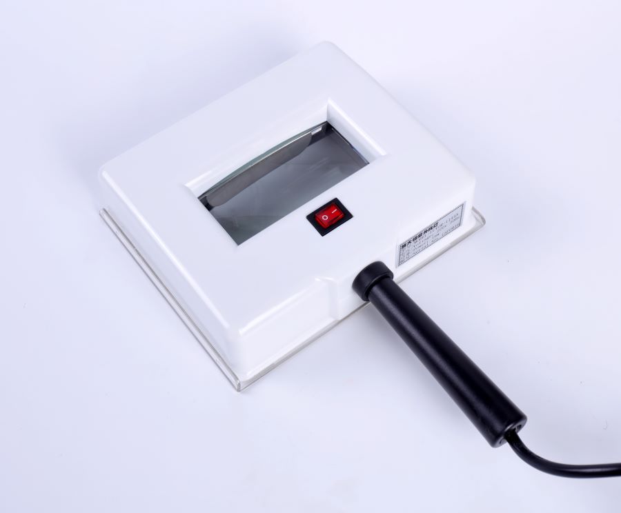 UV Lamp with 3X Magnifying Glass LUYOR-1144A
