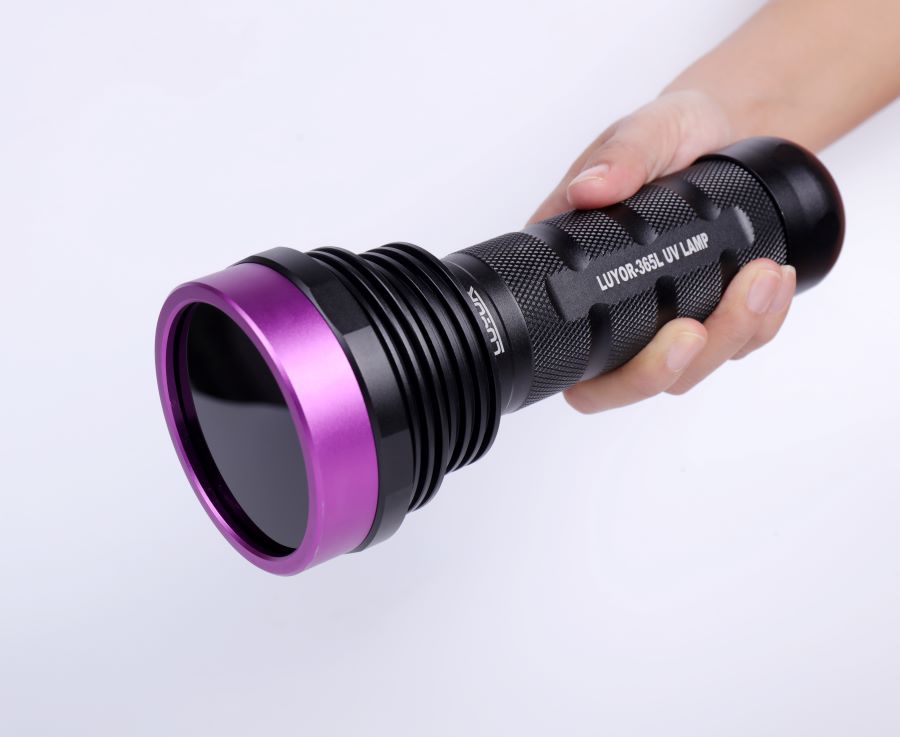 LUYOR-2130L Black Light