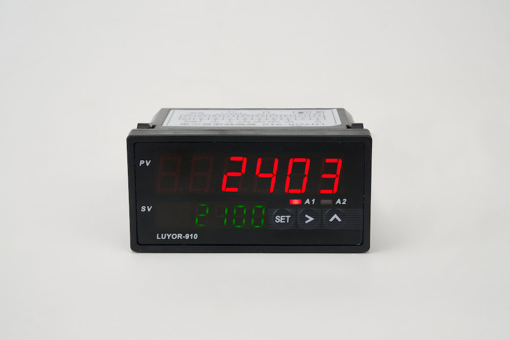 Panel Tachometer LUYOR-908