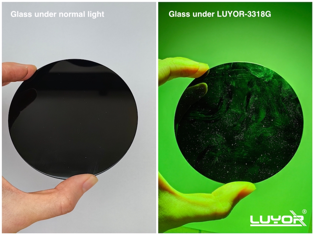 use surface inspection lamp LUYOR-3318G to inspect dust on glass